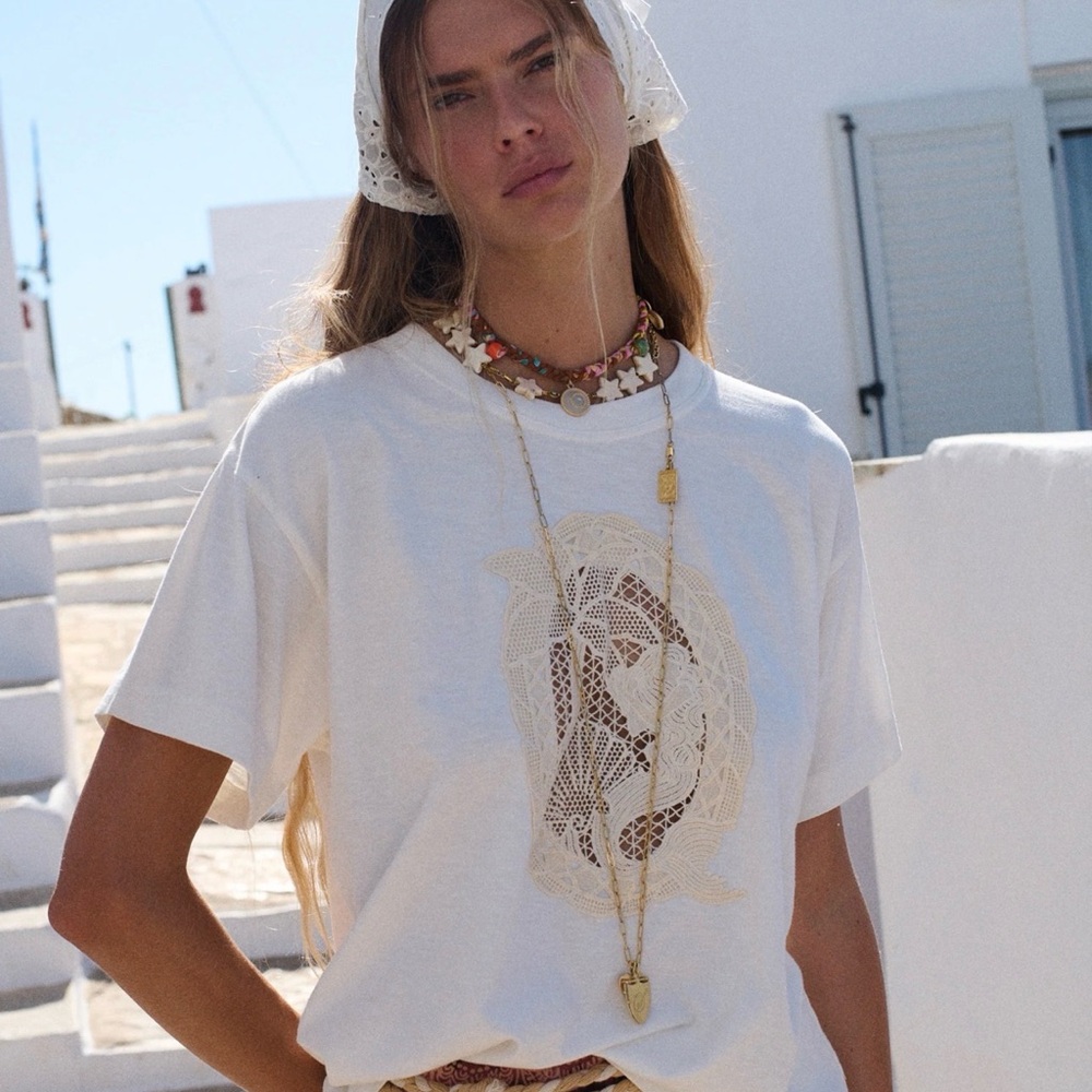 Spell The Mermaid Cove Appliqué Tee in White Sands - Picture 4 of 10